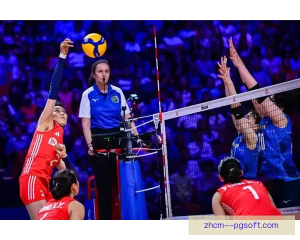 沃特金斯开场推射闪击破门点燃全场节奏球队迅速掌控比赛主动权局面